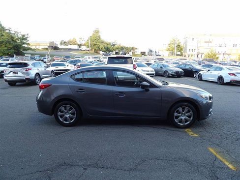 Used 2014 MAZDA MAZDA3 i SV image 8