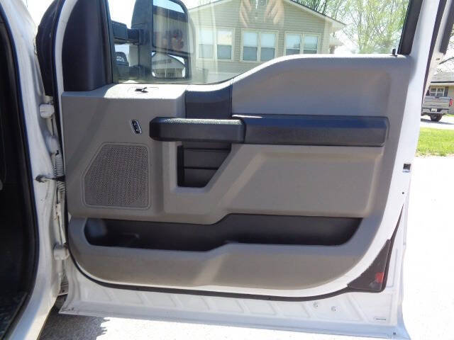 Used 2017 Ford F350 XL w/ Power Equipment Group RWD image 25