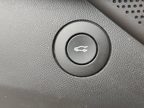 Used 2021 Chevrolet Camaro LT RWD image 24
