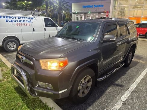 Used 2010 Toyota 4Runner Limited image 1