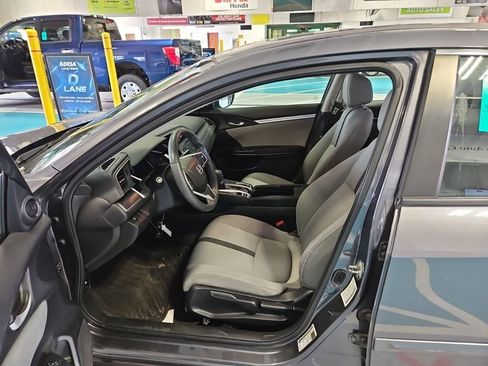 Used 2016 Honda Civic EX image 11