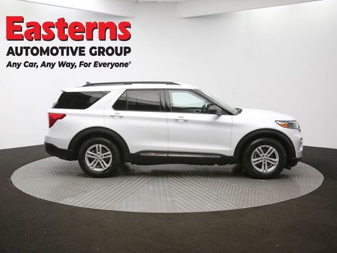 Used 2023 Ford Explorer XLT w/ Equipment Group 202A image 43