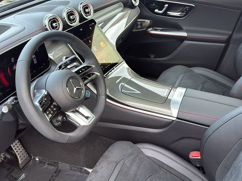 New 2026 Mercedes-Benz GLC 43 AMG 4MATIC image 4