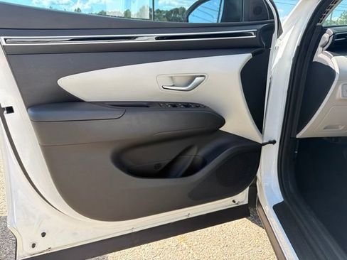 Used 2024 Hyundai Tucson SEL FWD image 13