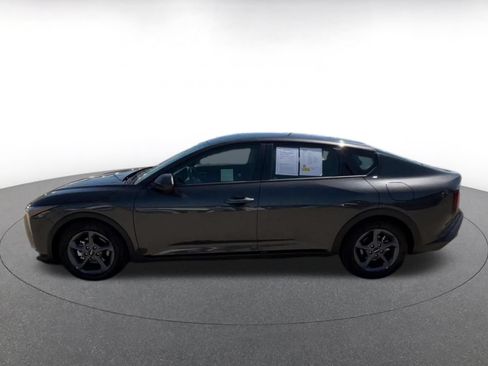 Used 2026 Kia K4 FWD image 9