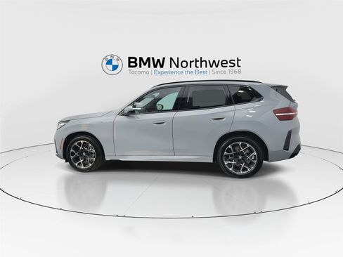 Used 2026 BMW X3 xDrive30i w/ Premium Package AWD/4WD image 11