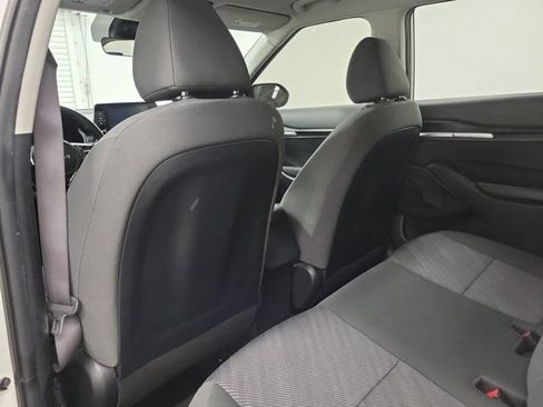 Used 2023 Kia Seltos LX AWD/4WD image 13