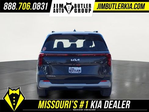 New 2026 Kia Carnival EX image 23