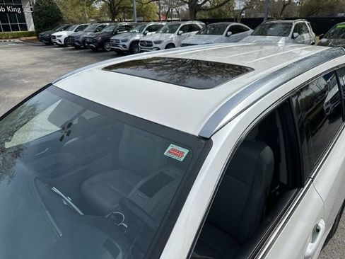 Used 2014 Toyota Highlander XLE image 13