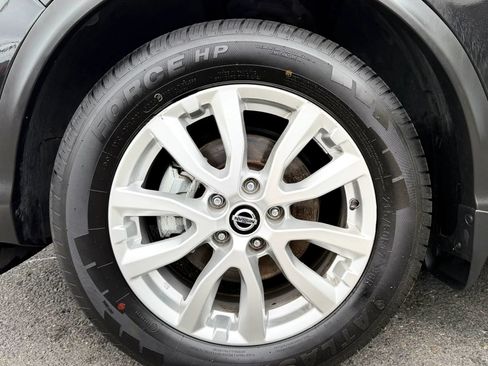 Used 2021 Nissan Rogue Sport SV AWD/4WD image 47