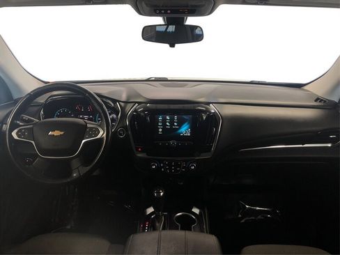 Used 2018 Chevrolet Traverse LT FWD image 21