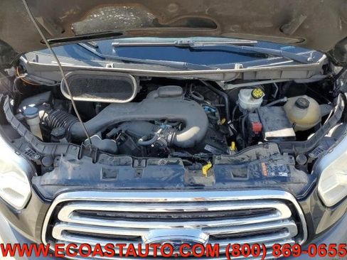 Used 2015 Ford Transit 350 XLT image 5