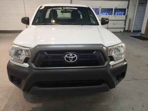 Used 2013 Toyota Tacoma 2WD Access Cab image 9
