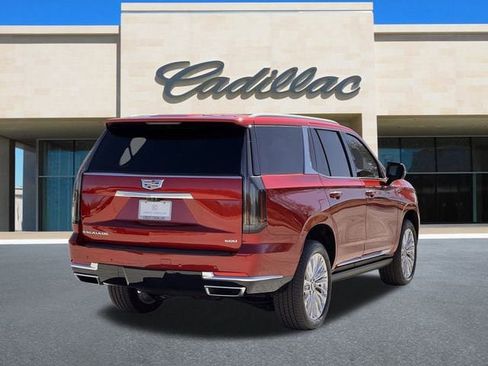 New 2026 Cadillac Escalade Luxury image 3