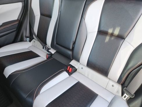 Used 2022 Subaru Crosstrek 2.5i Limited w/ Moonroof Package 2 image 13