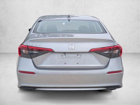 Used 2024 Honda Civic LX image 6
