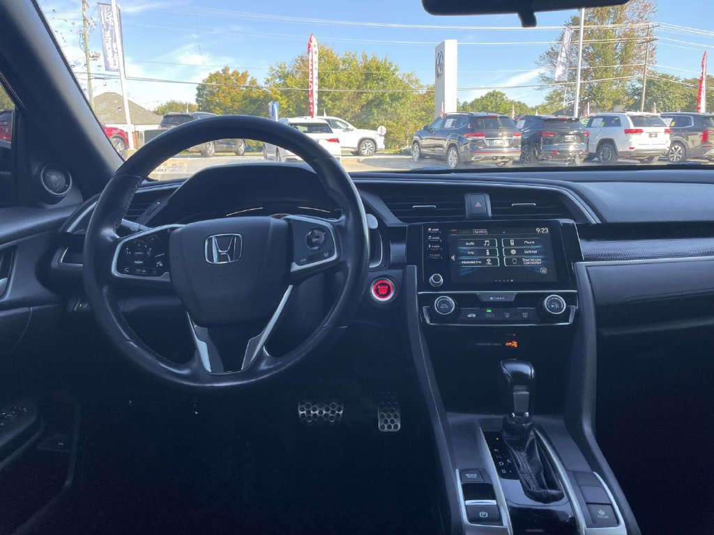 Used 2020 Honda Civic Sport image 13