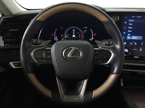 Used 2024 Lexus RX 350 Premium Plus w/ Convenience Package AWD/4WD image 20