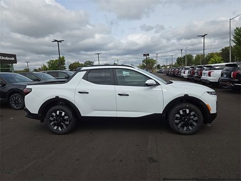 New 2025 Hyundai Santa Cruz SEL image 5