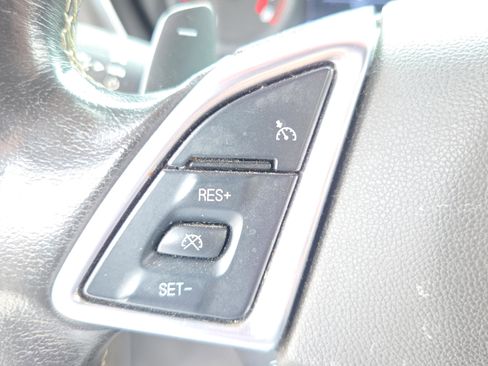 Certified 2022 Chevrolet Camaro LT RWD image 24