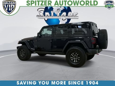 Used 2024 Jeep Wrangler Unlimited Rubicon AWD/4WD image 10