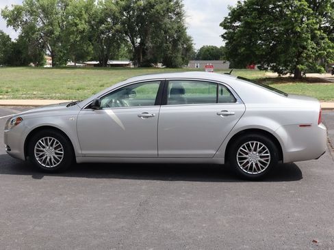Used 2008 Chevrolet Malibu LS FWD image 9