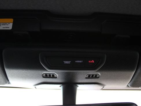 Used 2023 Jeep Gladiator Mojave w/ Cold Weather Group AWD/4WD image 36
