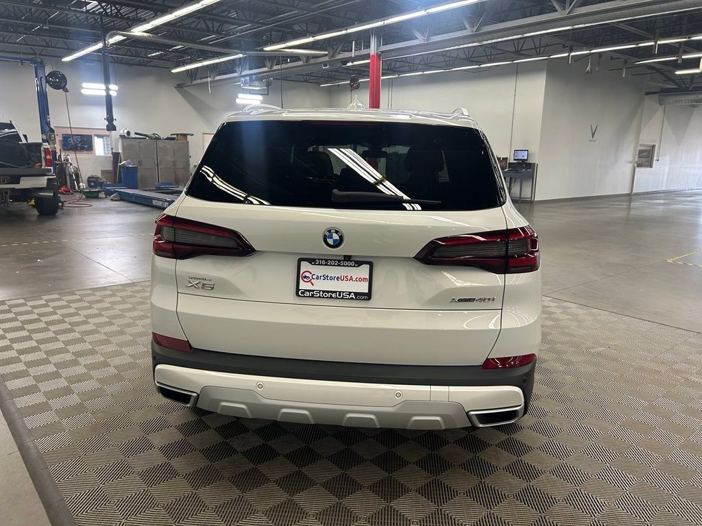 Used 2022 BMW X5 xDrive40i w/ Premium Package AWD/4WD image 10