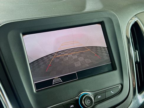 Used 2024 Chevrolet Equinox LS w/ Midnight Edition image 21