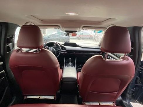 Used 2024 MAZDA MAZDA3 s image 25