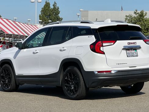 Used 2022 GMC Terrain SLT FWD image 7