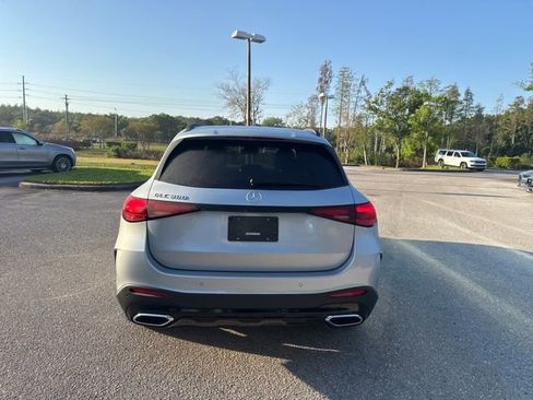 Used 2026 Mercedes-Benz GLC 300 image 4