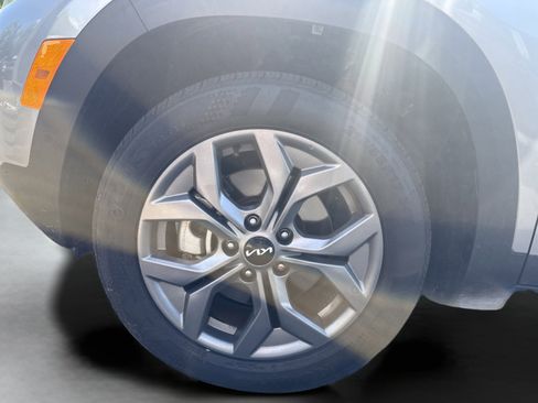 Used 2026 Kia Seltos LX AWD/4WD image 27