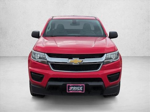 Used 2020 Chevrolet Colorado W/T w/ WT Convenience Package image 2