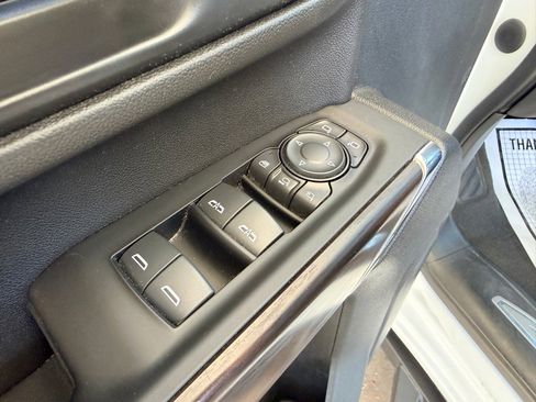 Used 2022 GMC Sierra 2500 SLT w/ Gooseneck/5TH Wheel Package image 5