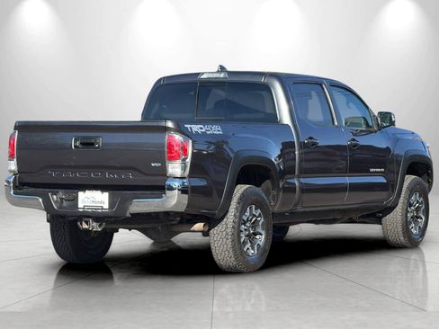 Used 2020 Toyota Tacoma TRD Off-Road AWD/4WD image 2