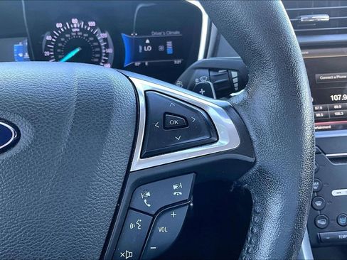 Used 2016 Ford Fusion Titanium FWD image 14