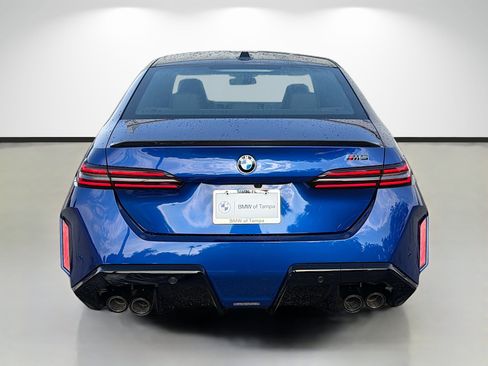 New 2027 BMW M5 w/ Carbon Package AWD/4WD image 4