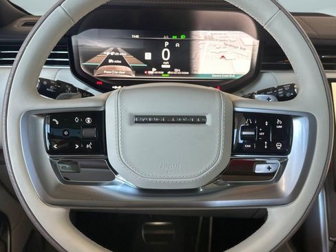 New 2026 Land Rover Range Rover Autobiography AWD/4WD image 10