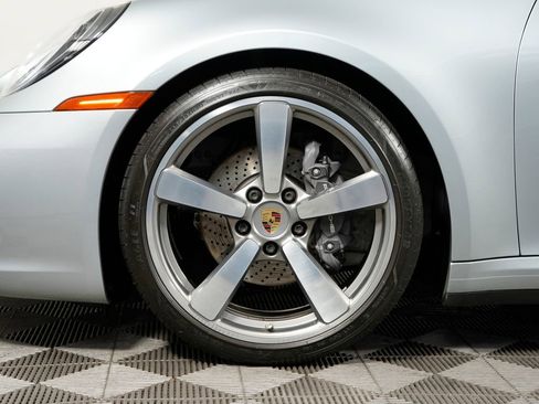 Certified 2022 Porsche 911 Carrera 4 AWD/4WD image 15