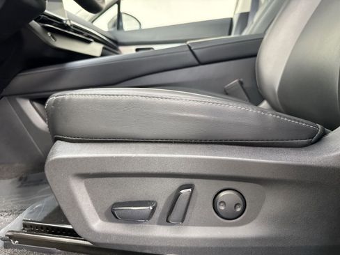 Used 2025 Nissan Murano SL AWD/4WD image 21