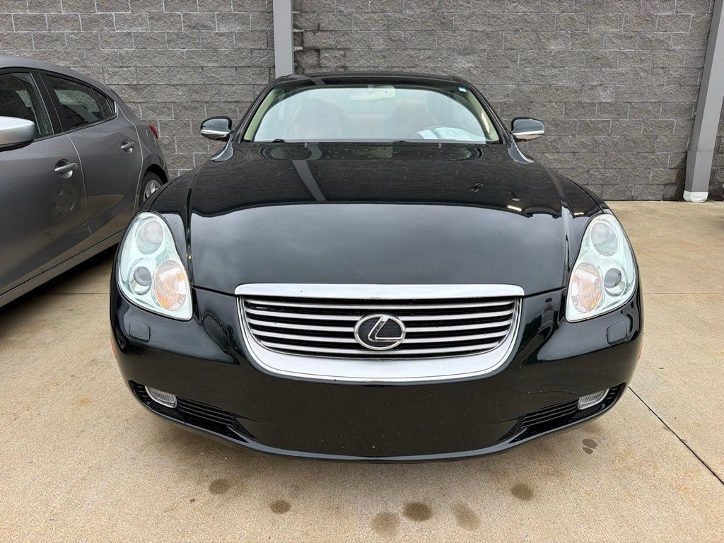 Used 2005 Lexus SC 430 Convertible w/ Preferred Accessory Pkg RWD image 2