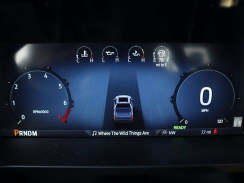 New 2025 Ford F150 Platinum w/ Equipment Group 702A High image 4