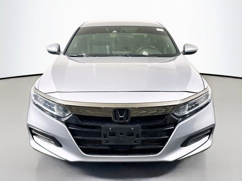 Used 2020 Honda Accord Sport image 2