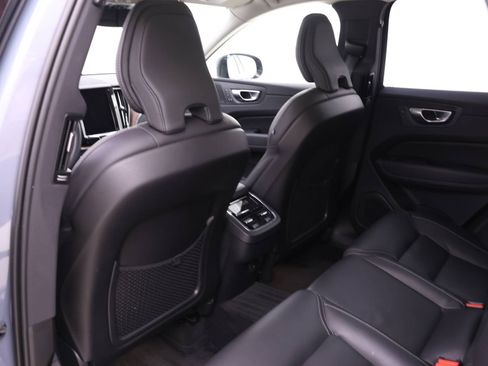 Certified 2024 Volvo XC60 B5 Ultimate w/ Protection Package Premier image 14