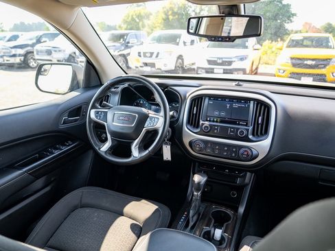 Used 2022 GMC Canyon Elevation image 22