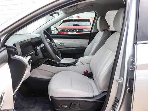 Certified 2025 Hyundai Tucson SEL image 16