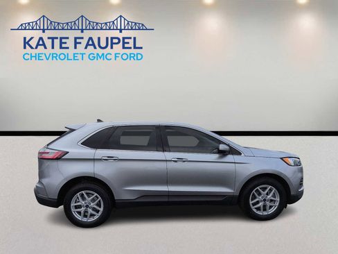Used 2022 Ford Edge SEL w/ Convenience Package image 8