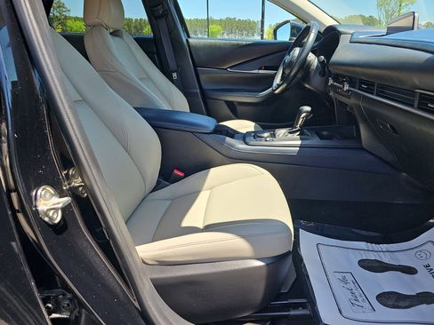 Used 2020 MAZDA CX-30 AWD w/ Select Package image 10