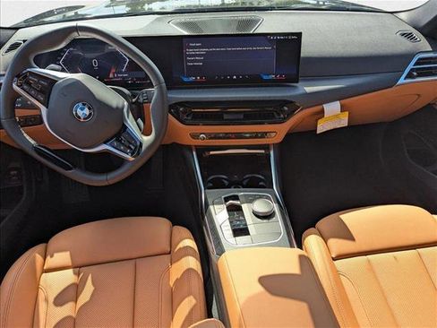 Used 2025 BMW 330i Sedan w/ Convenience Package image 14